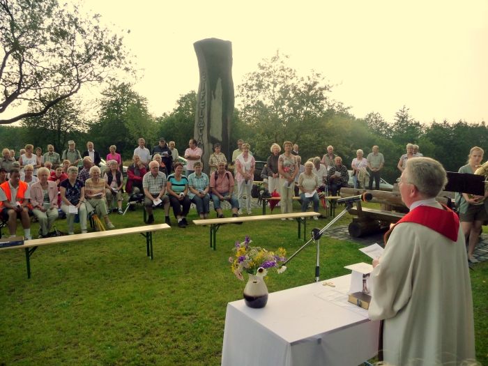 JakS Messe Publik Saeule HP 5