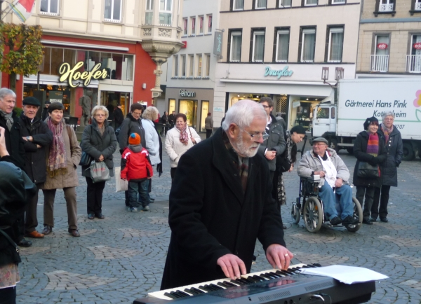 HP SMB Chor MY Markt Lichter Harig Publikum